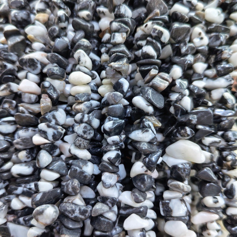34:Natural black and white zebra stone