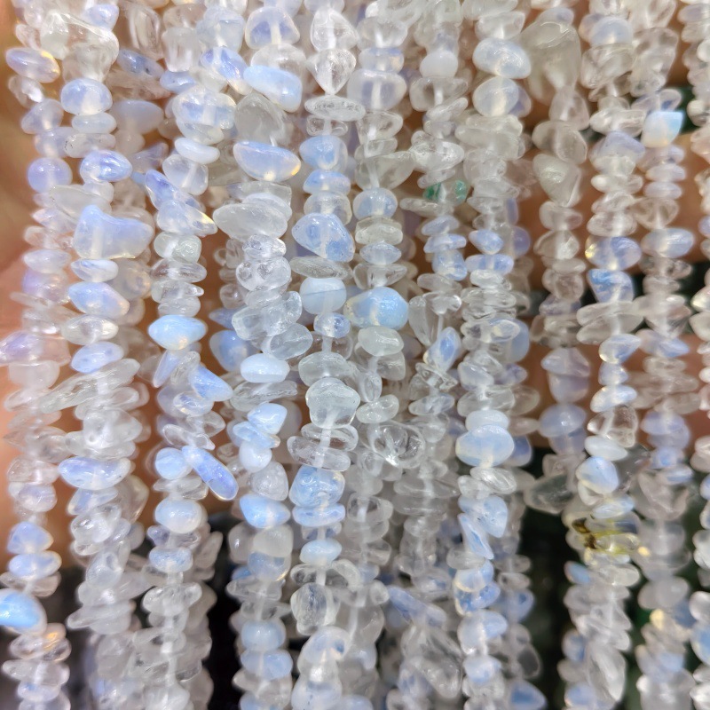 47:Natural opal