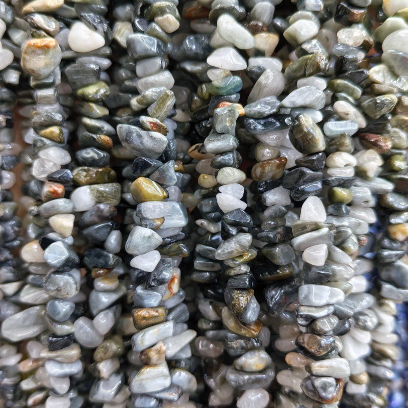 18  Natural eagle eye stone