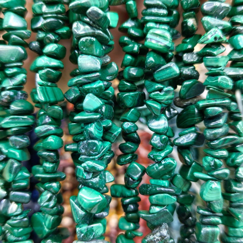 35 Natural green malachite