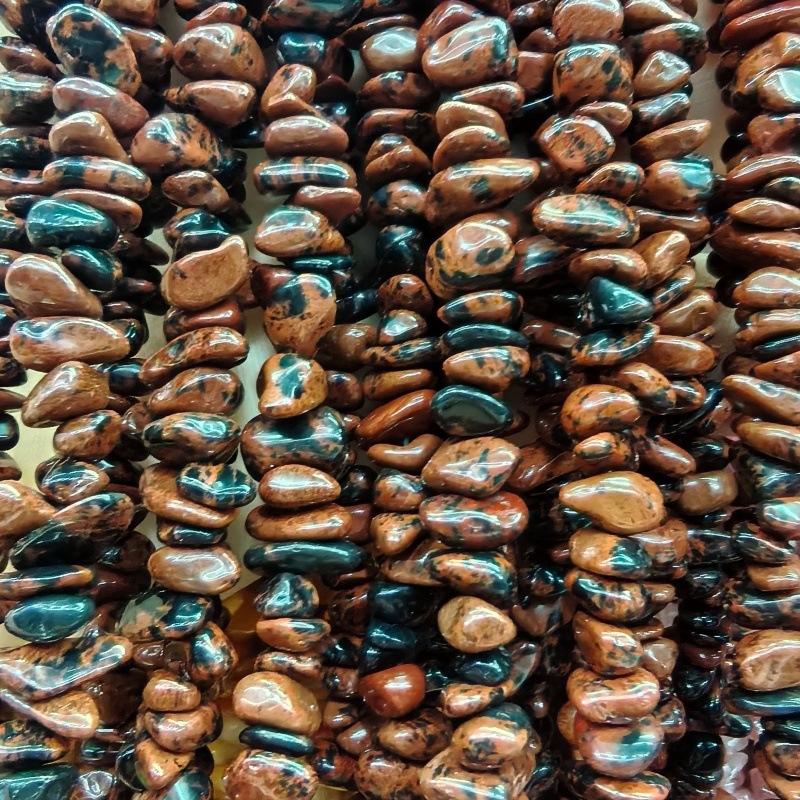 38 Natural golden swan