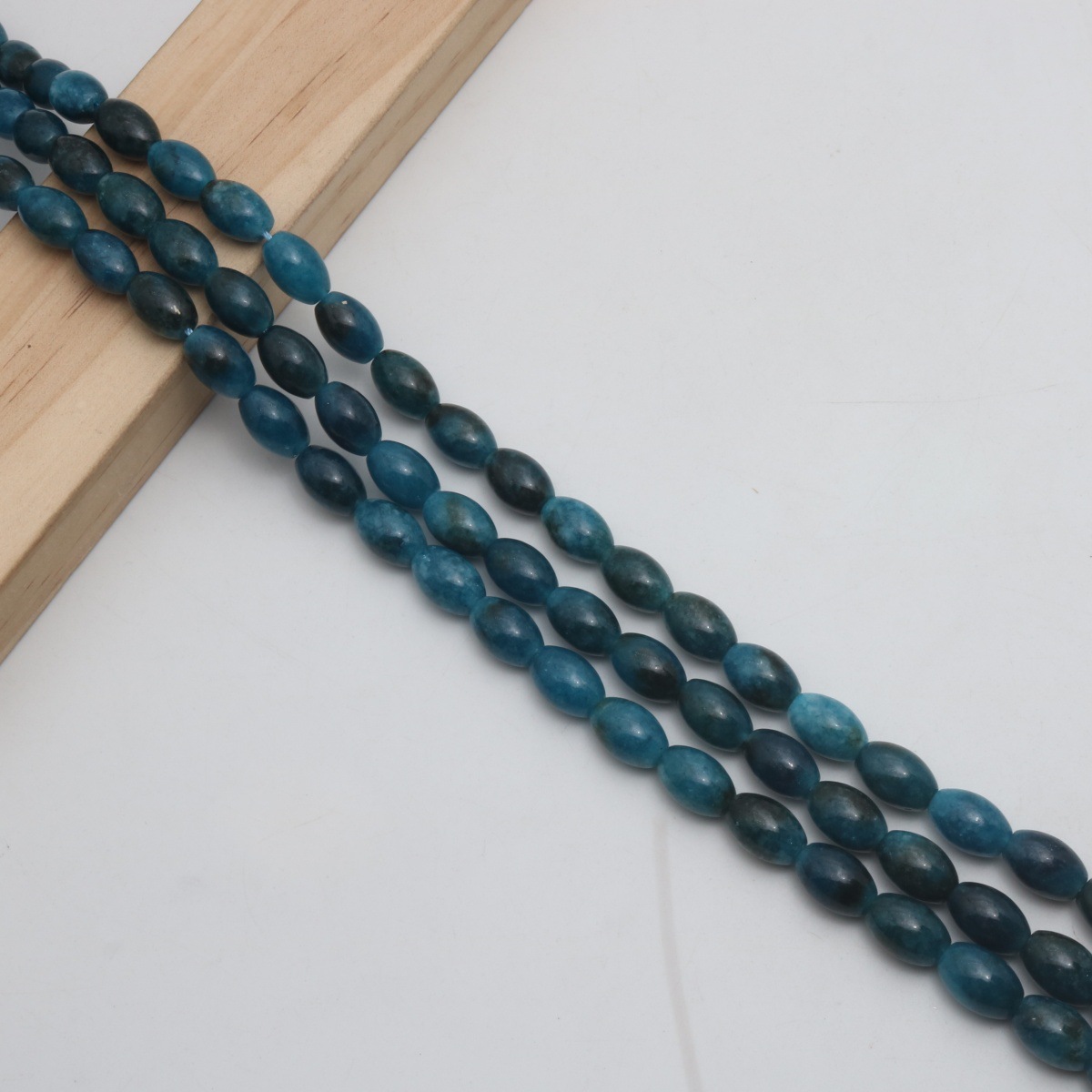 12:dark blue