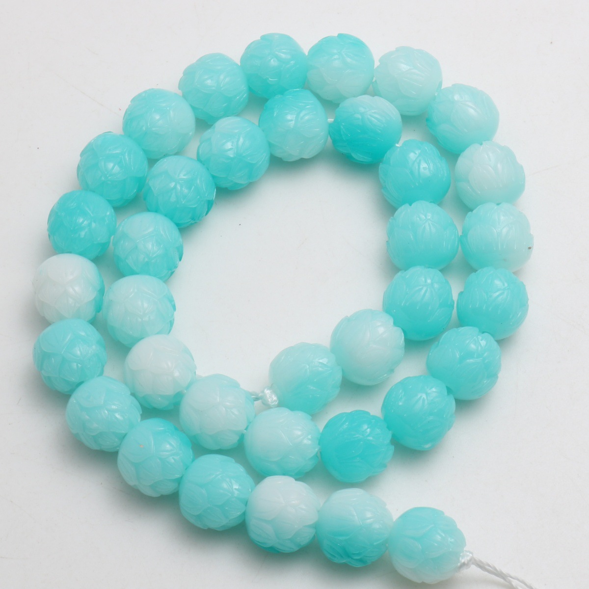 3:Lake blue
