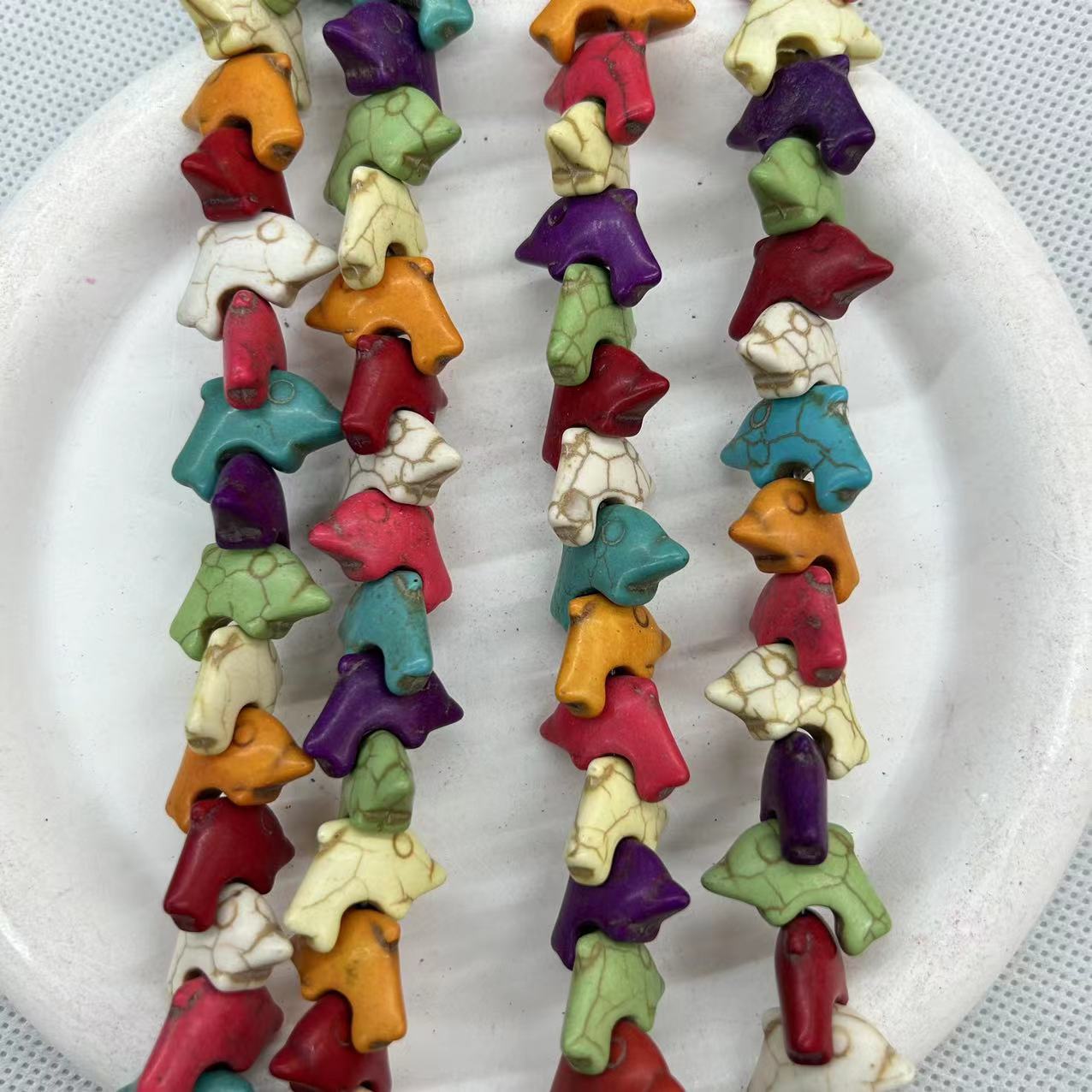 3:Colorful dolphin