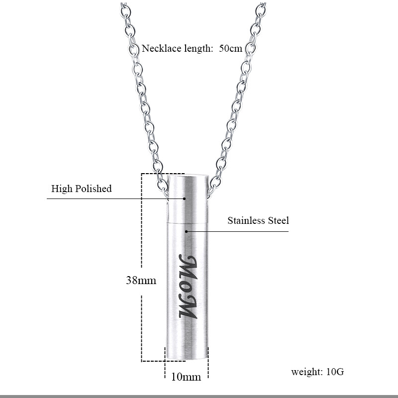4:MOM pendant with chain