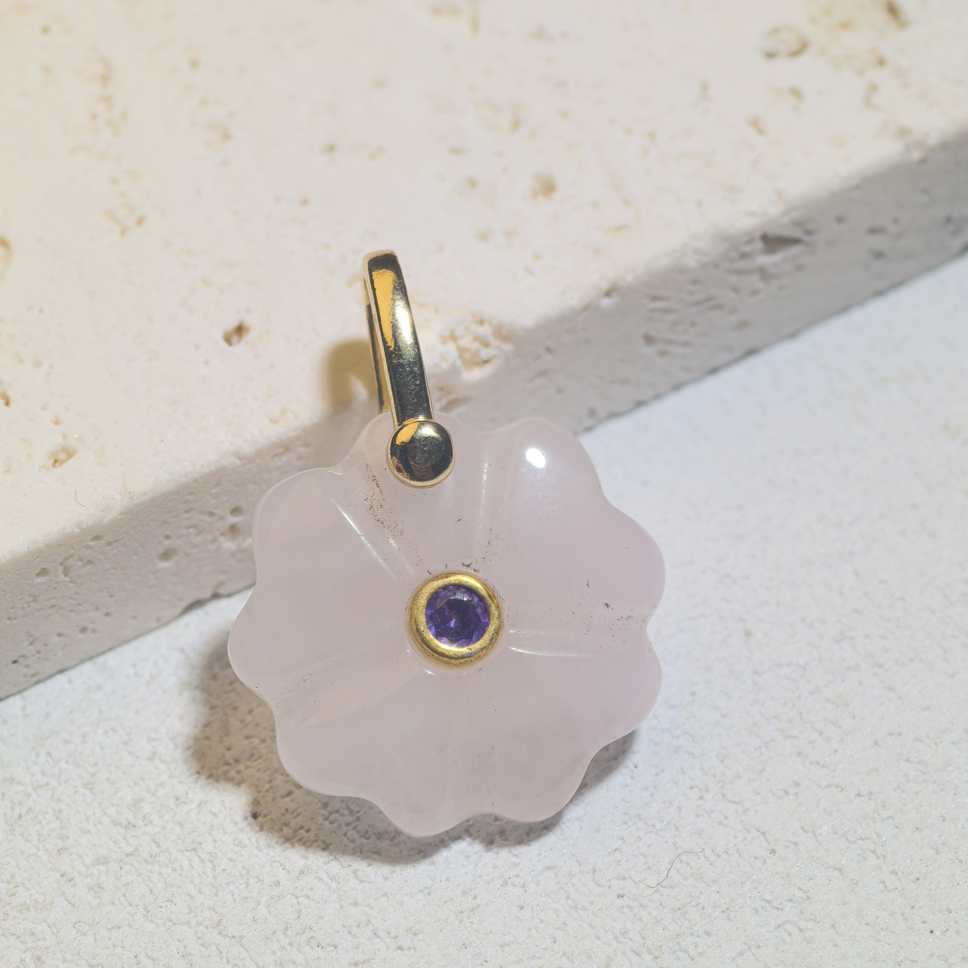 2:Rose quartz