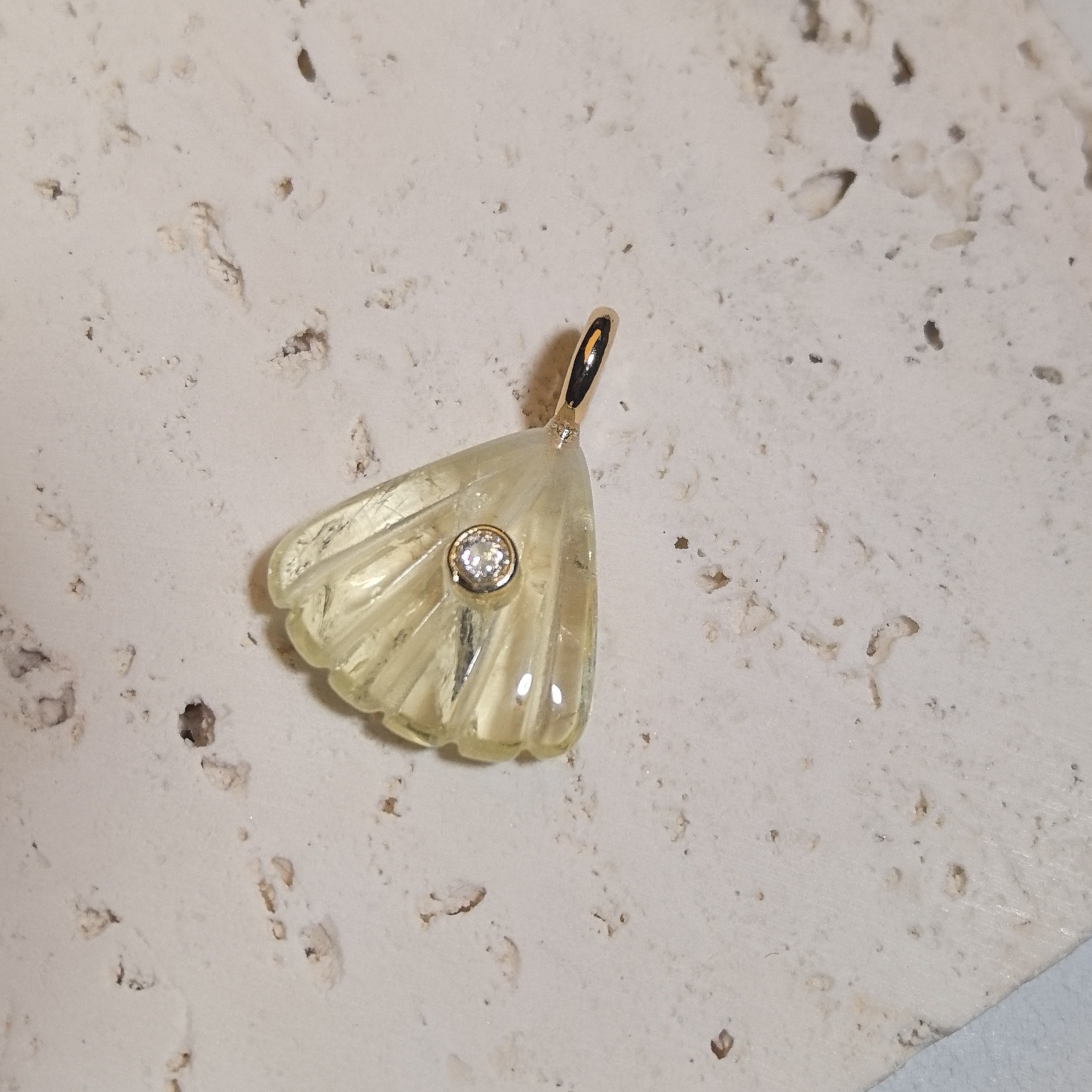 15:Citrine