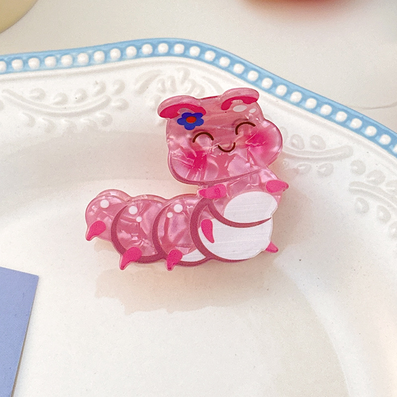 4:Pink caterpillar