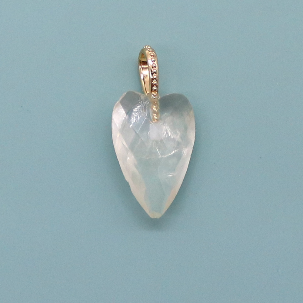 8:White agate