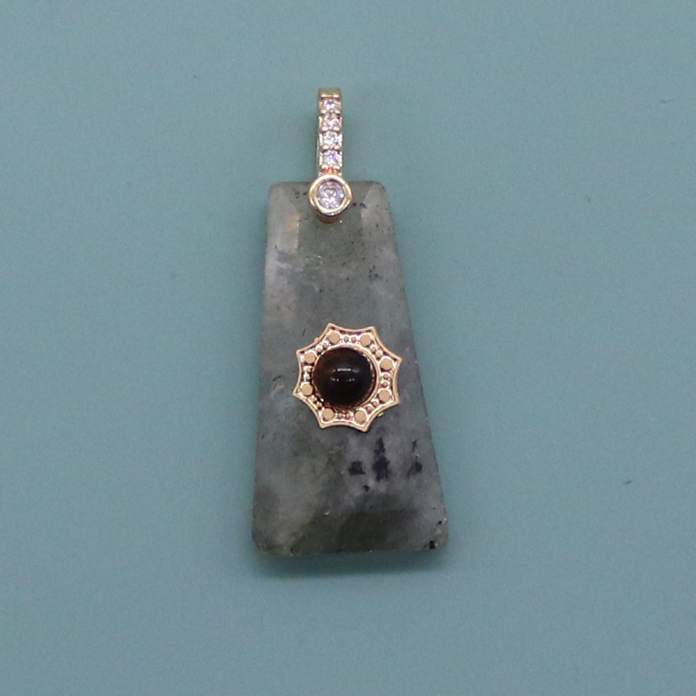 7 labradorite