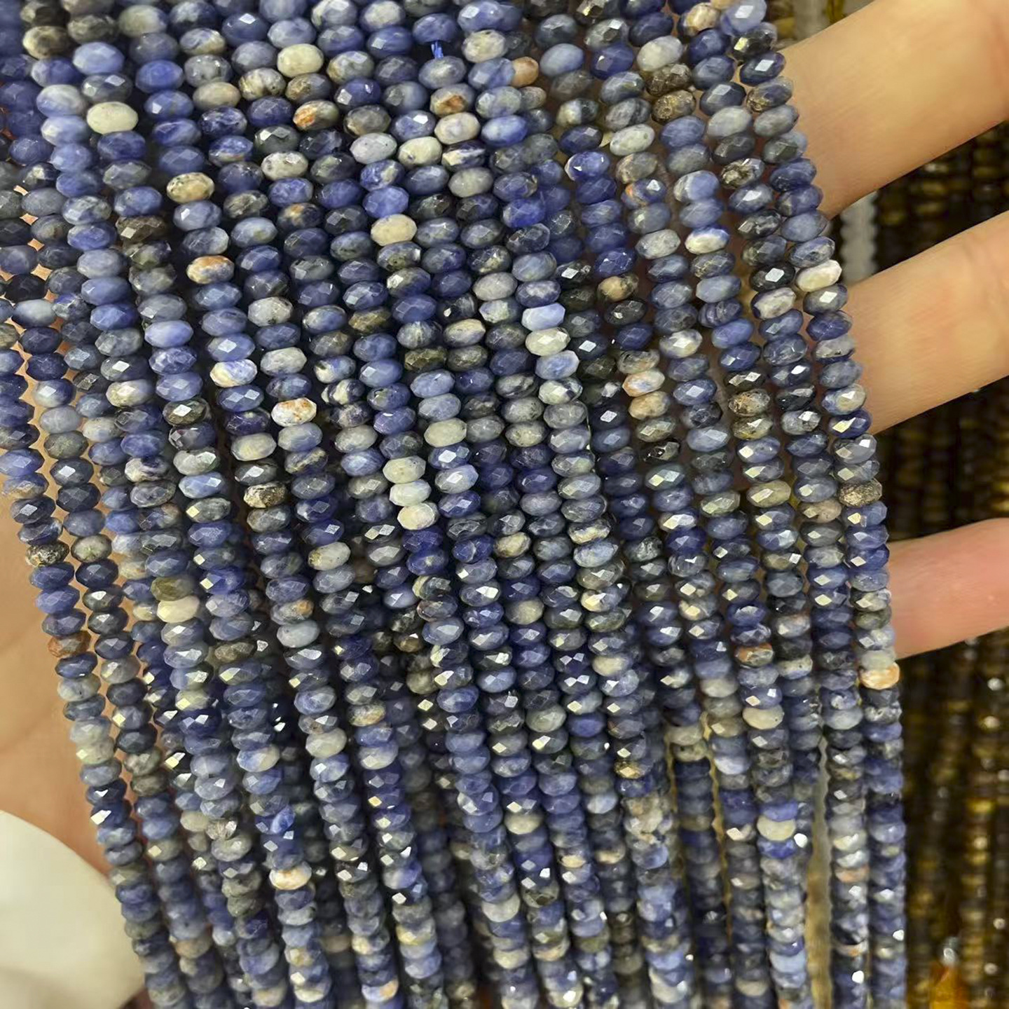 4 orange Sodalite