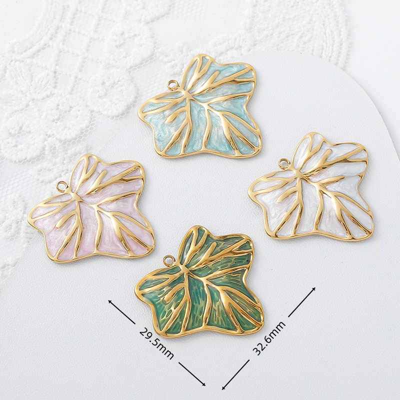 8:Lotus leaf (white)