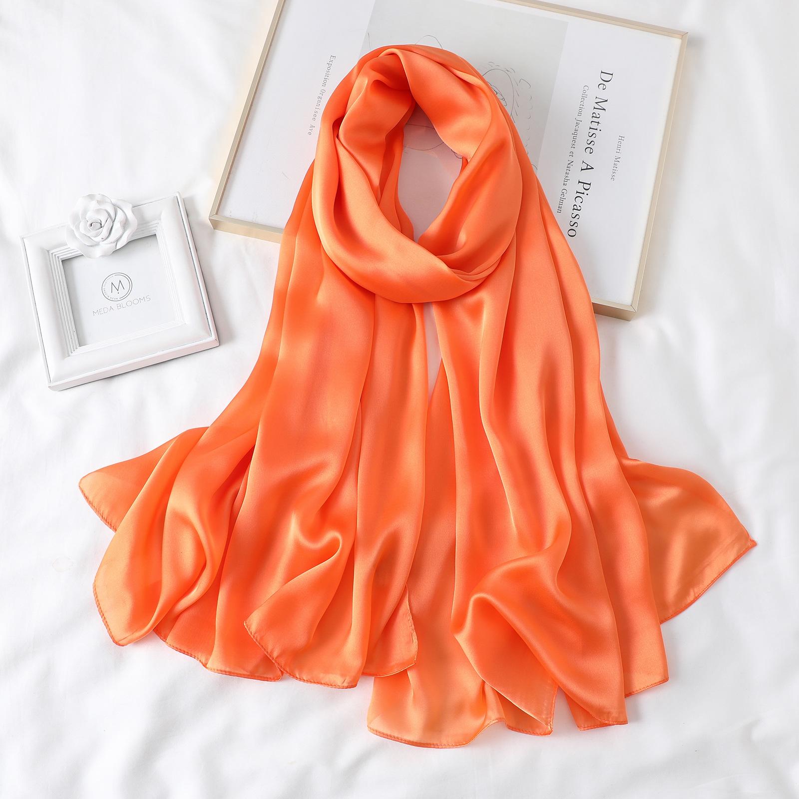 naranja rojizo