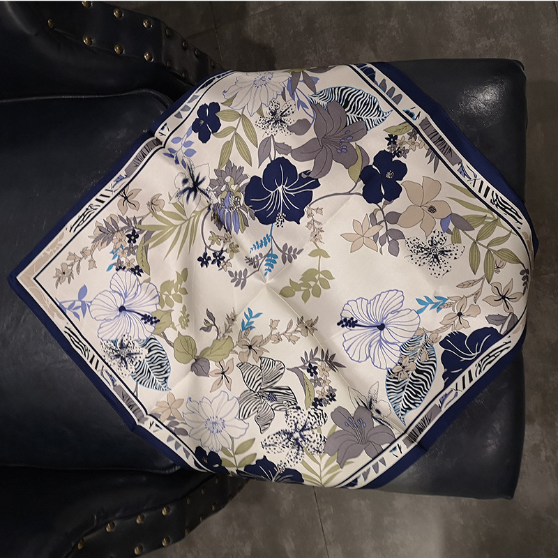 ZS5339-Flower Blue