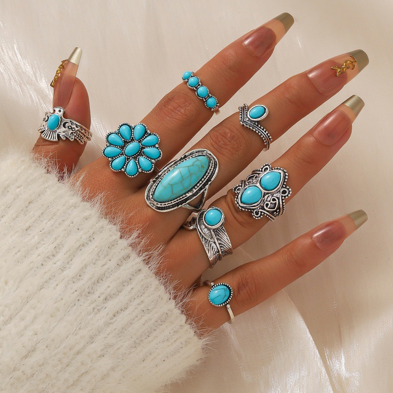8:Turquoise 8-piece ring set