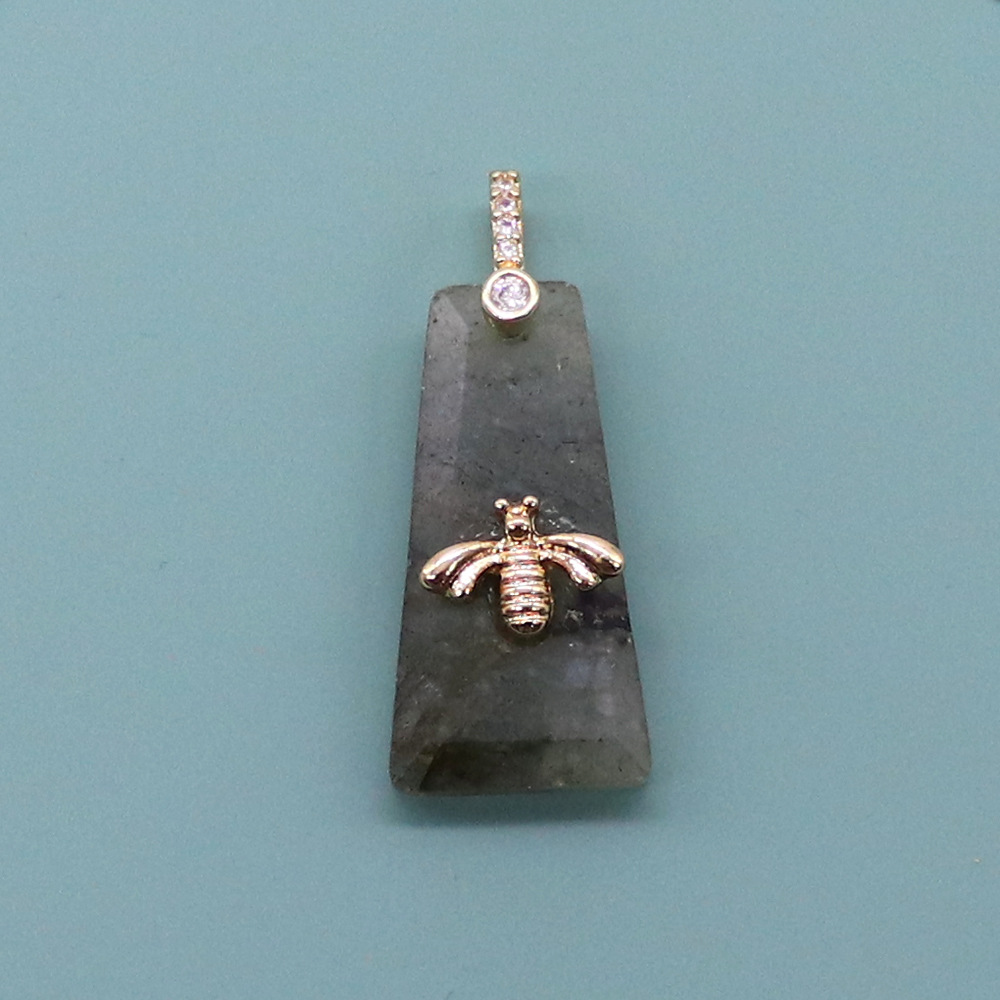 7 labradorite
