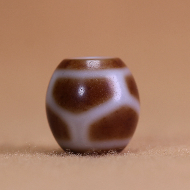 1:single bead, about 14*14mm