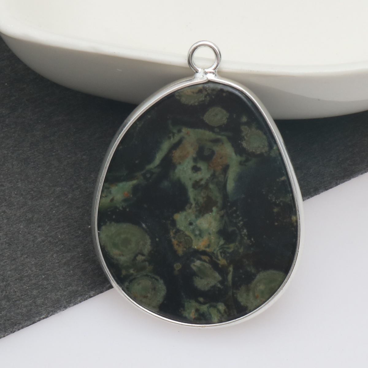 D 25x30x3mm