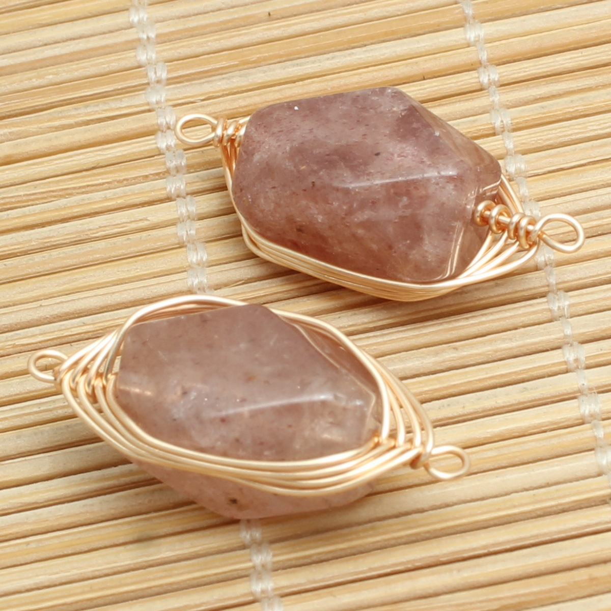 9:Strawberry stone