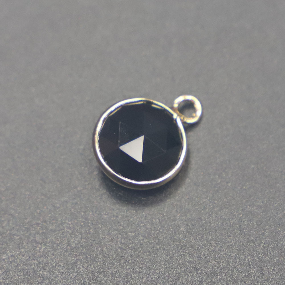 2:Obsidiana preta