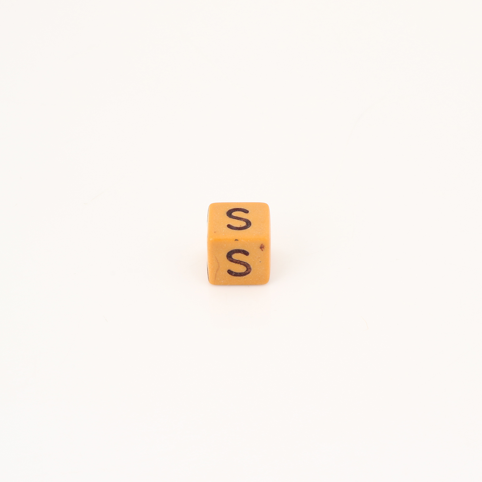 8:S