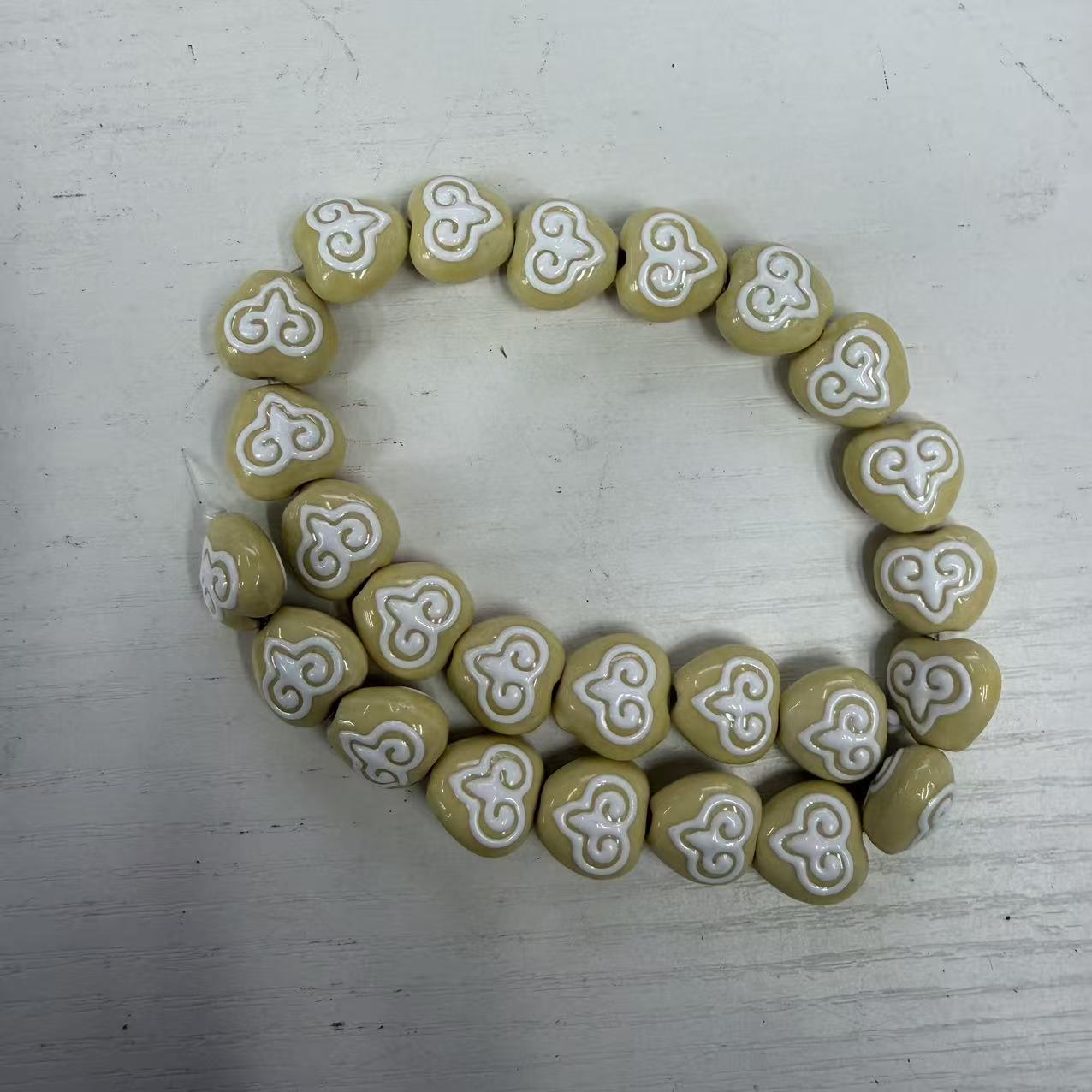 3 light yellow
