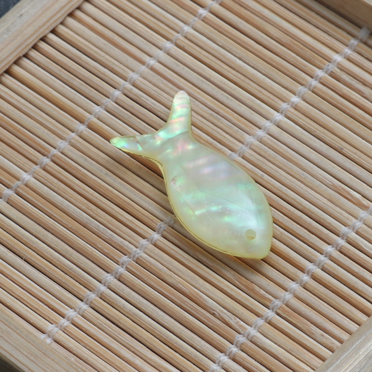Light yellow9.8*4*24.9mm