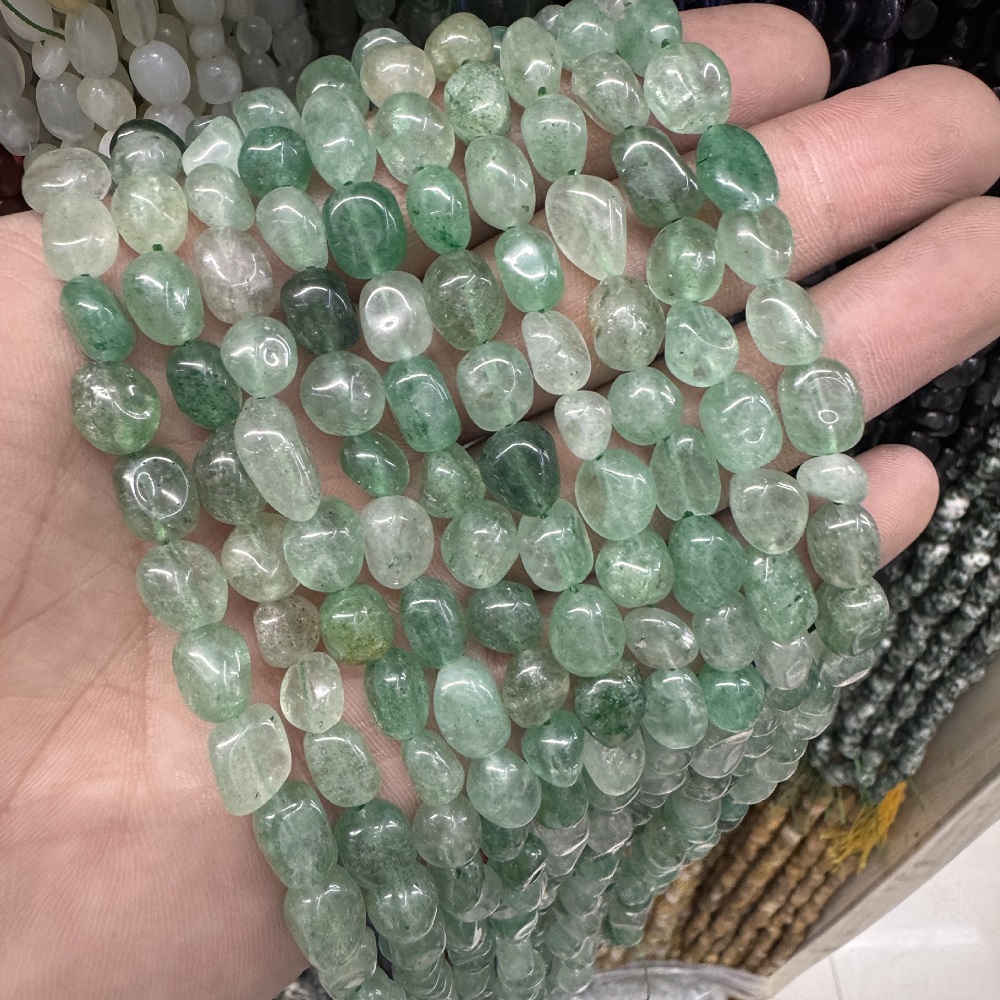 38:Green Strawberry Quartz