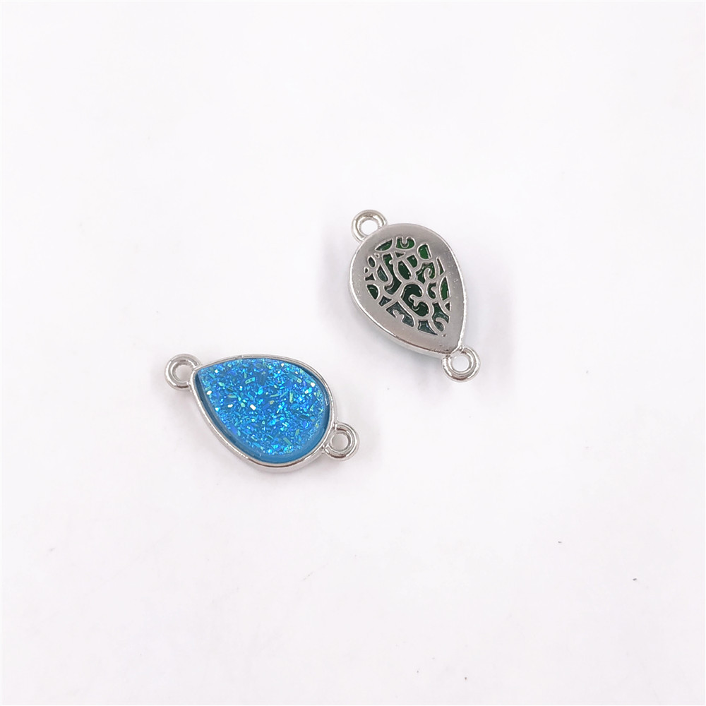 39:Water droplets (20*11*5mm) light blue