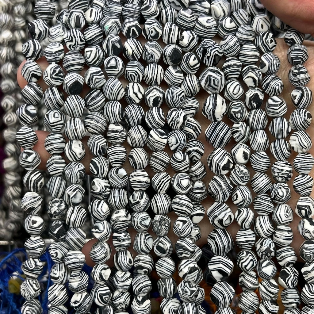 black and white malachite 6mm