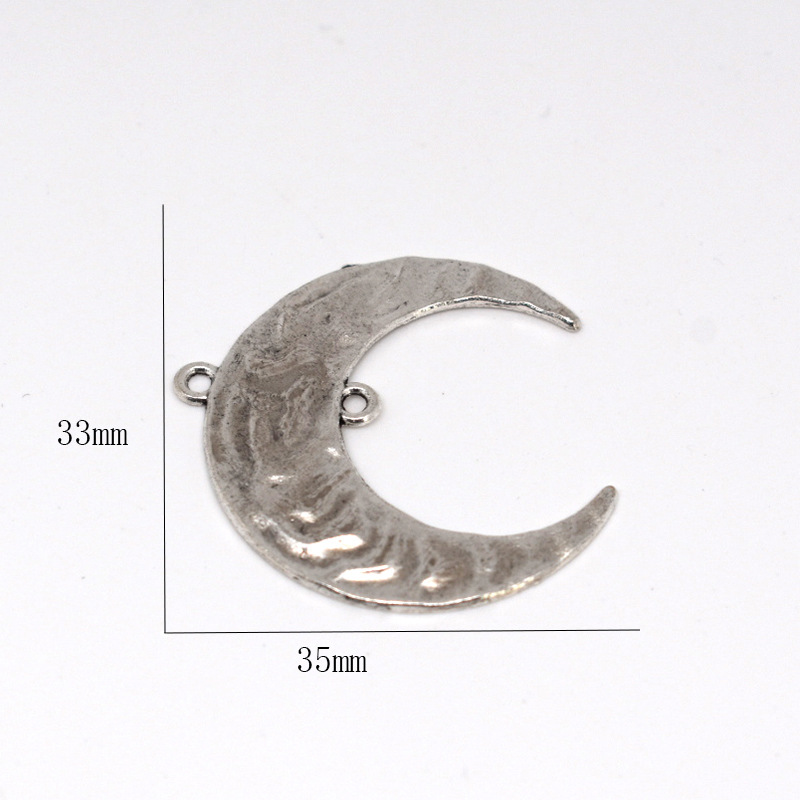 7:Double hanging wrinkle moon