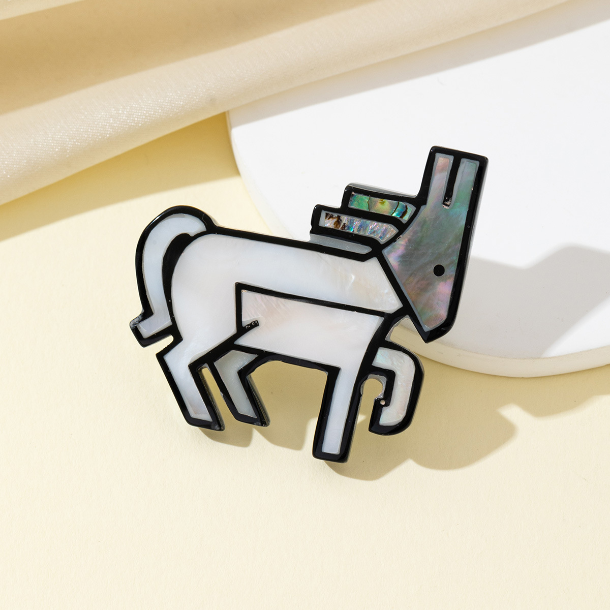 7 Horse