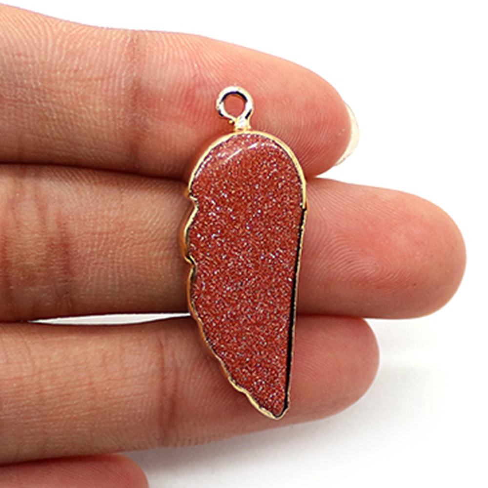 8 Gold sand stone