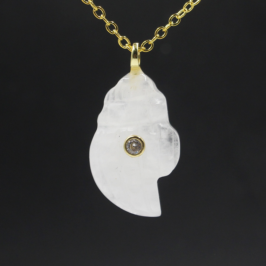 16:White crystal (including chain)