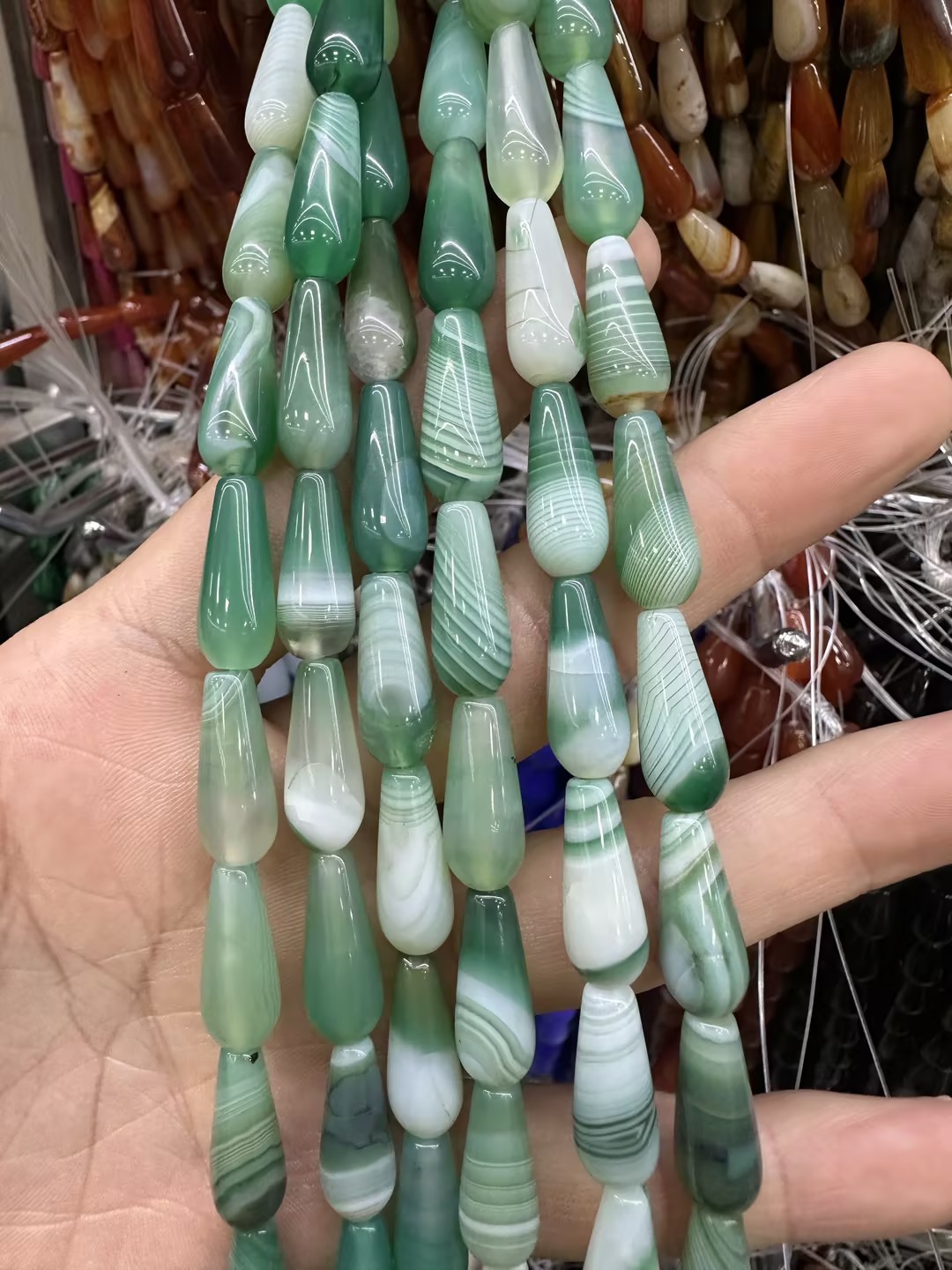 10:Green hair crystal