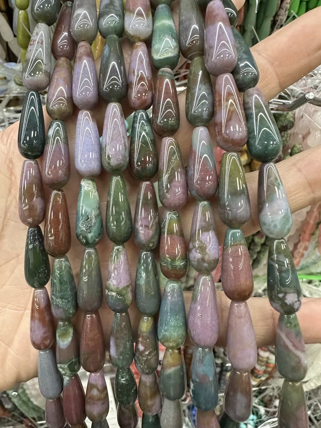 17:Tourmaline-colored chalcedony
