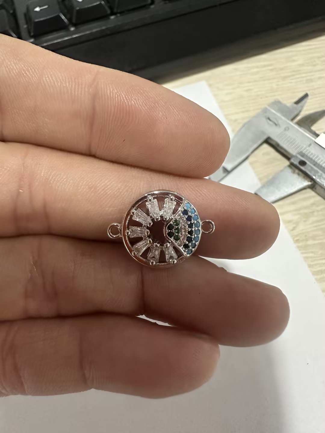 10:10