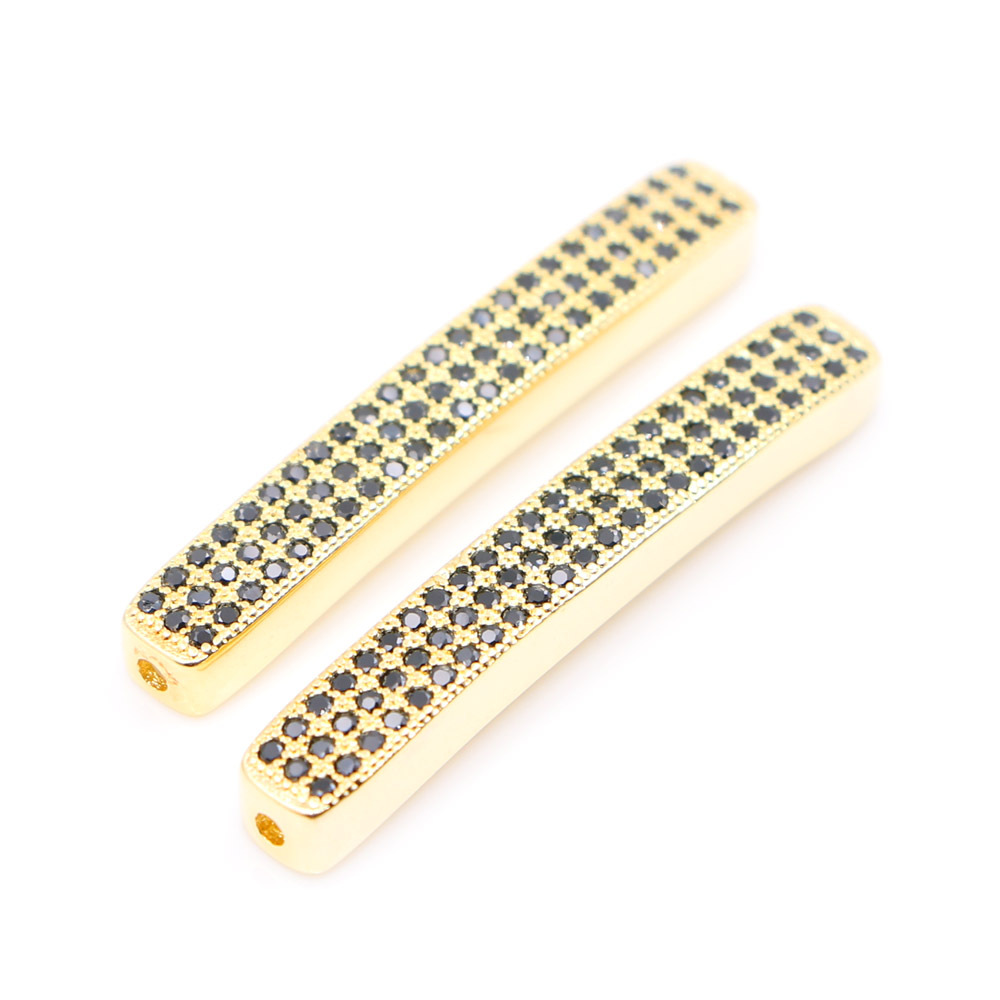 1:golden black zircon