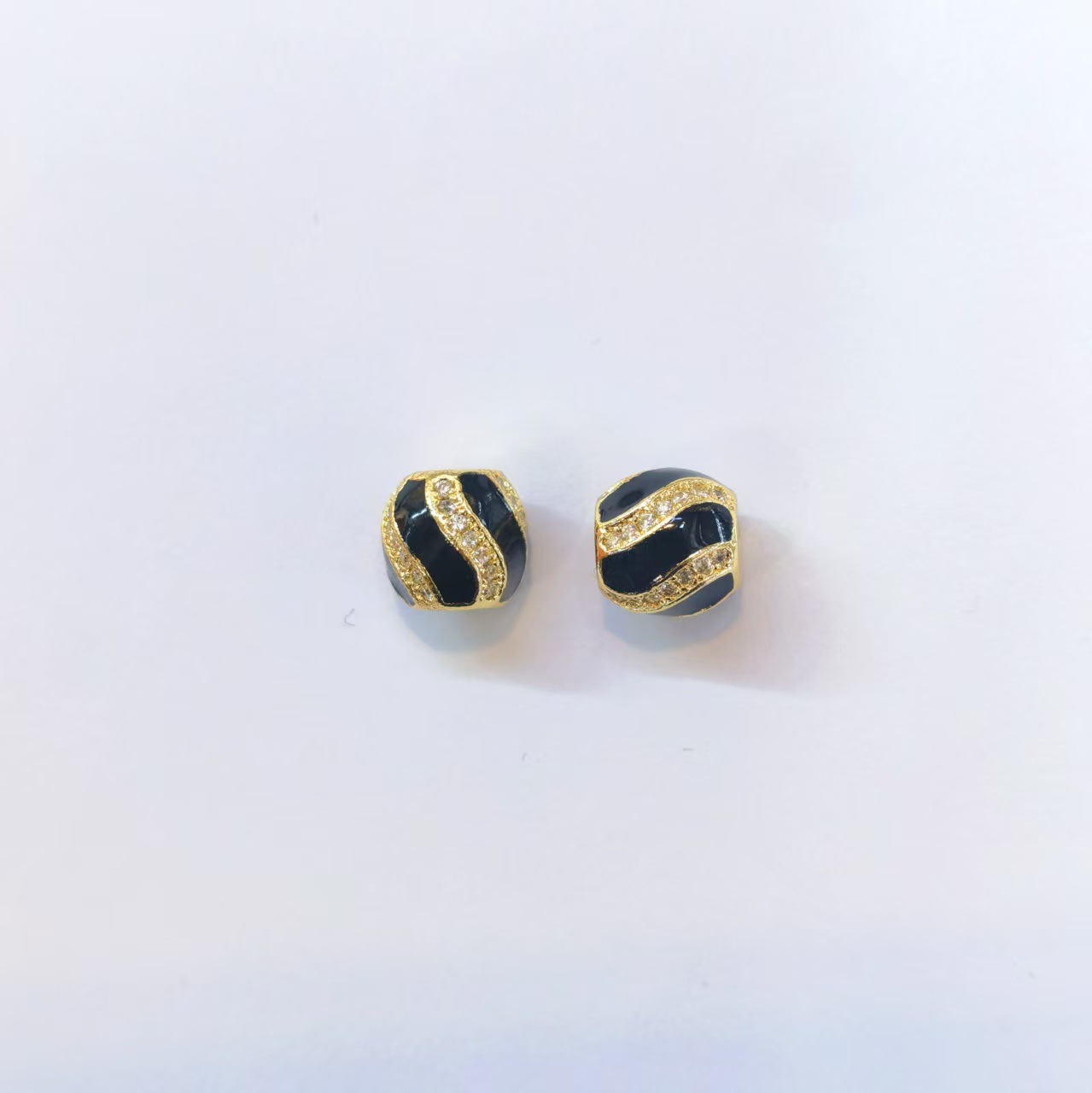 1:# 01 black [8.5mm]