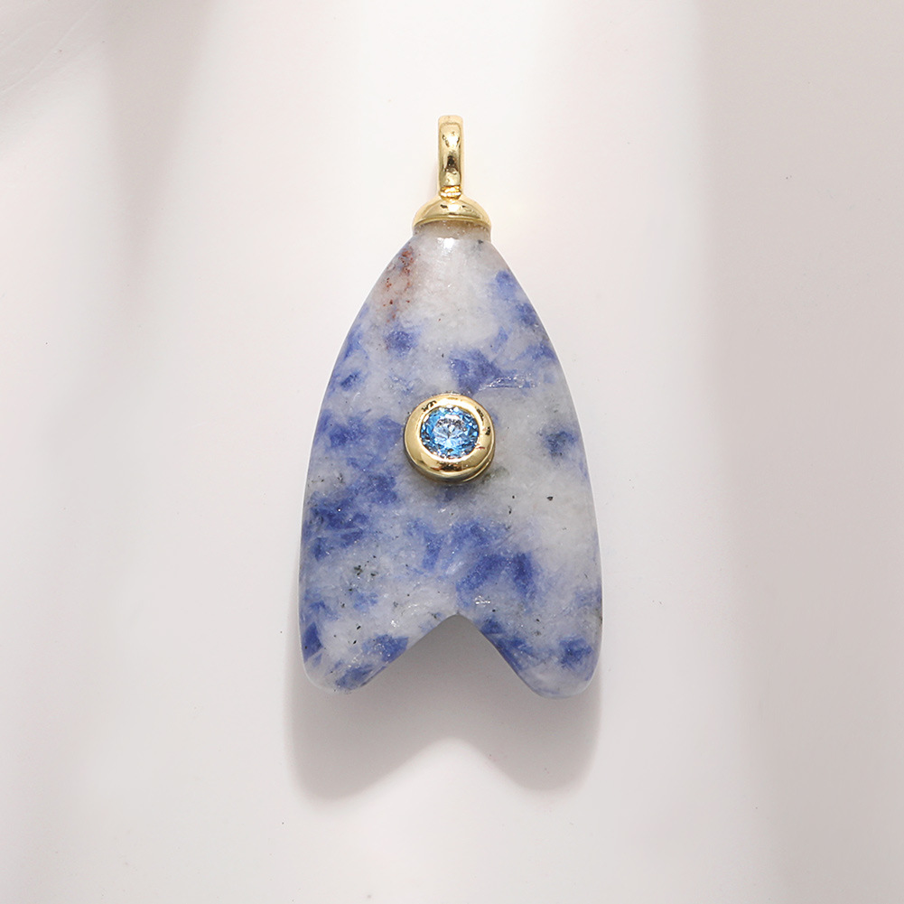 27:A1664 fishtail blue stone