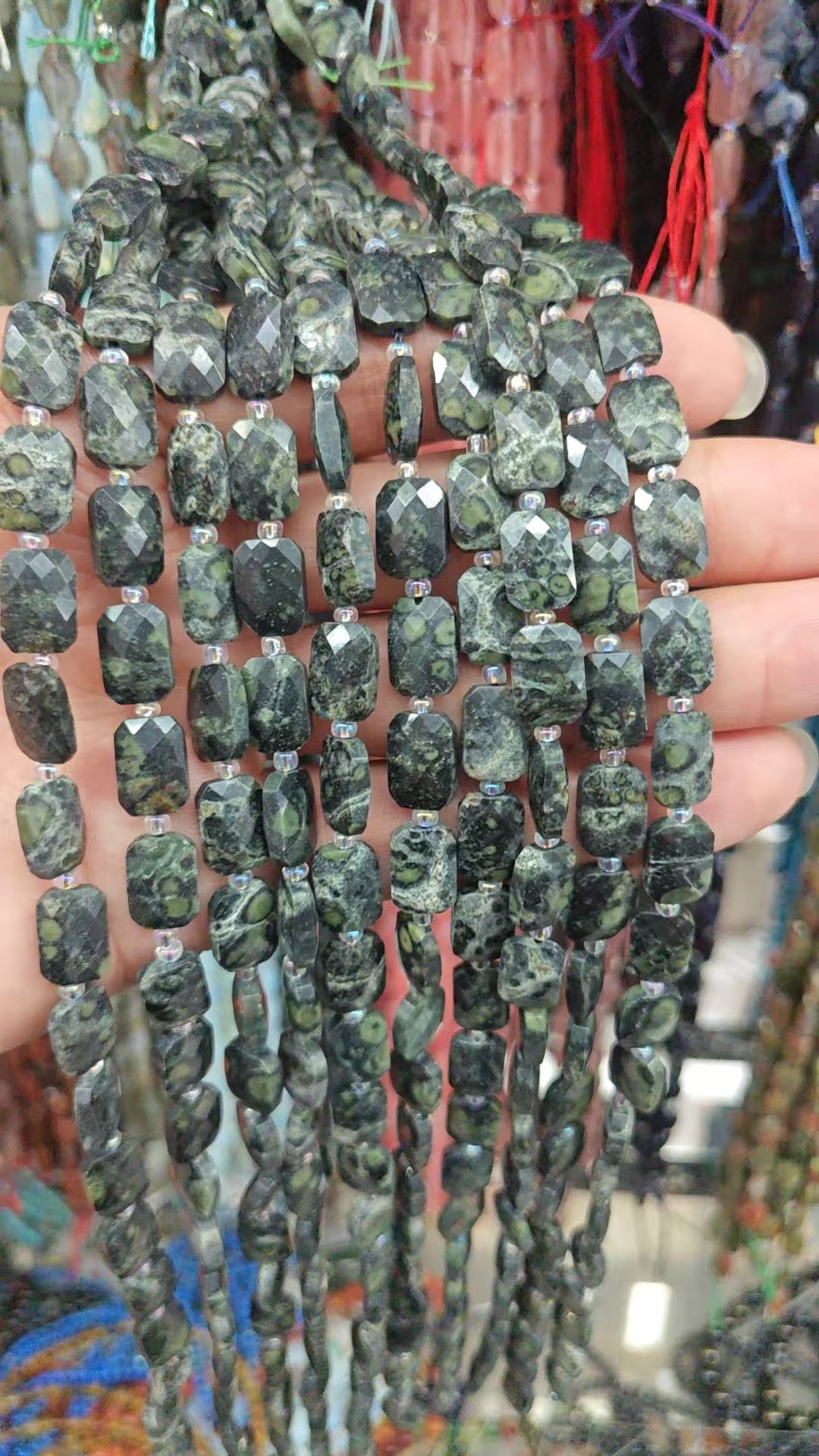 7 Green sparrow stone