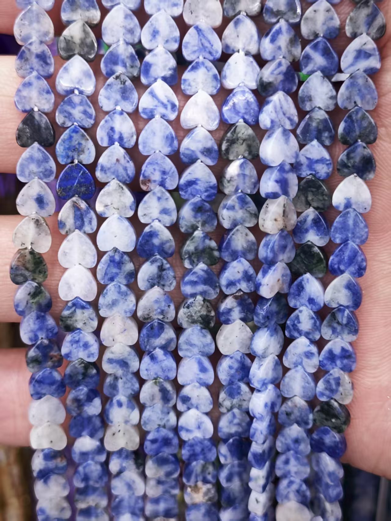 8 Blue Spot