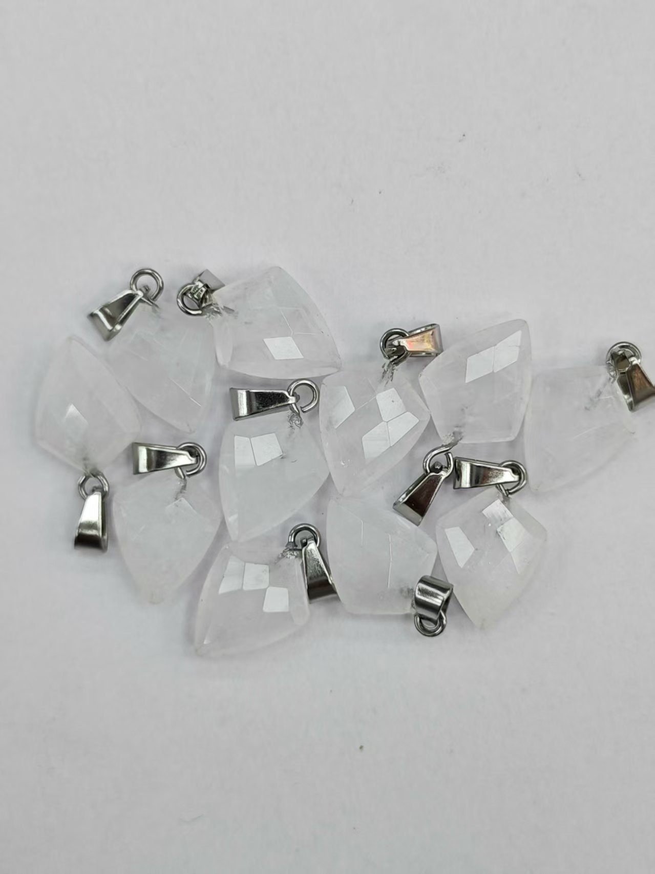 11:White stone