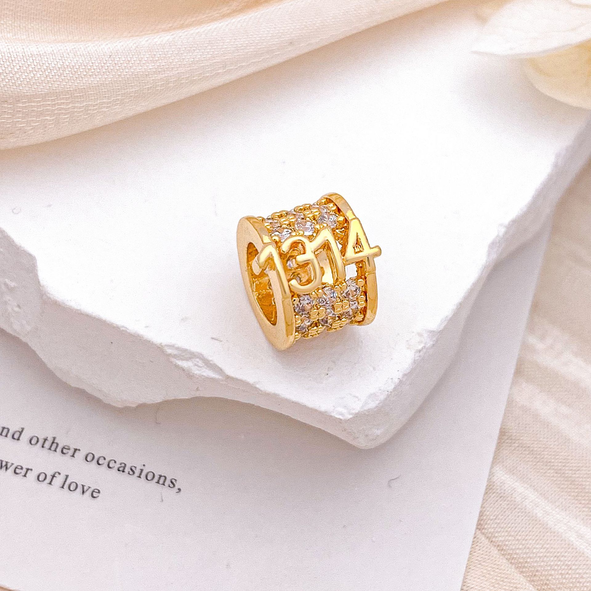 13:M  10x7.1mm Xl2489 eternal love infinity ring pendant - gold