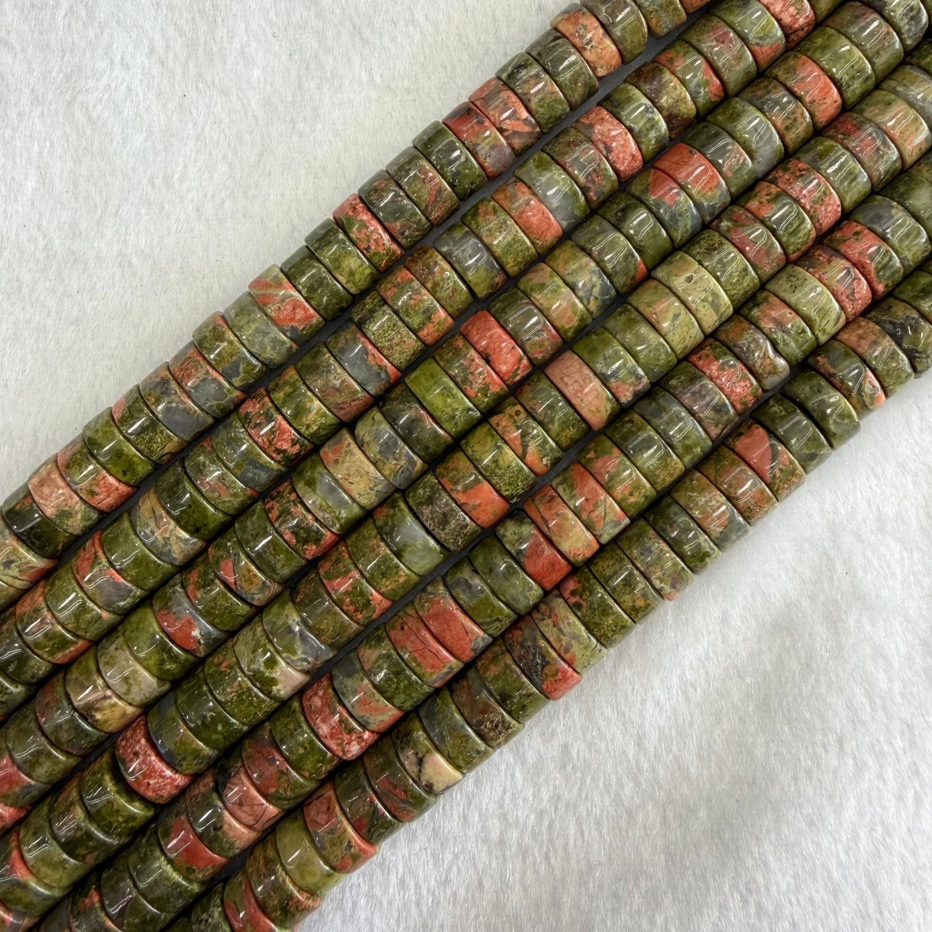 6 Unakite