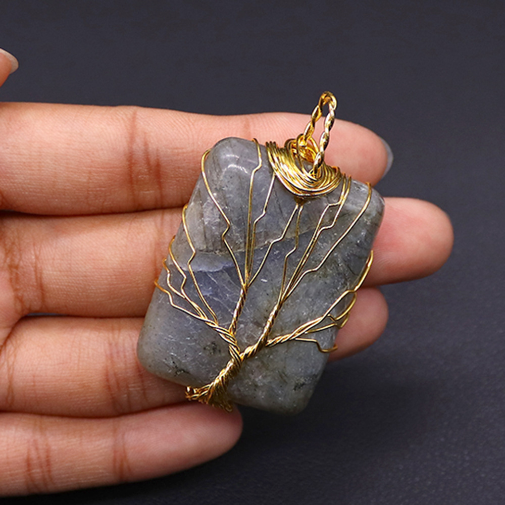 4 labradorite