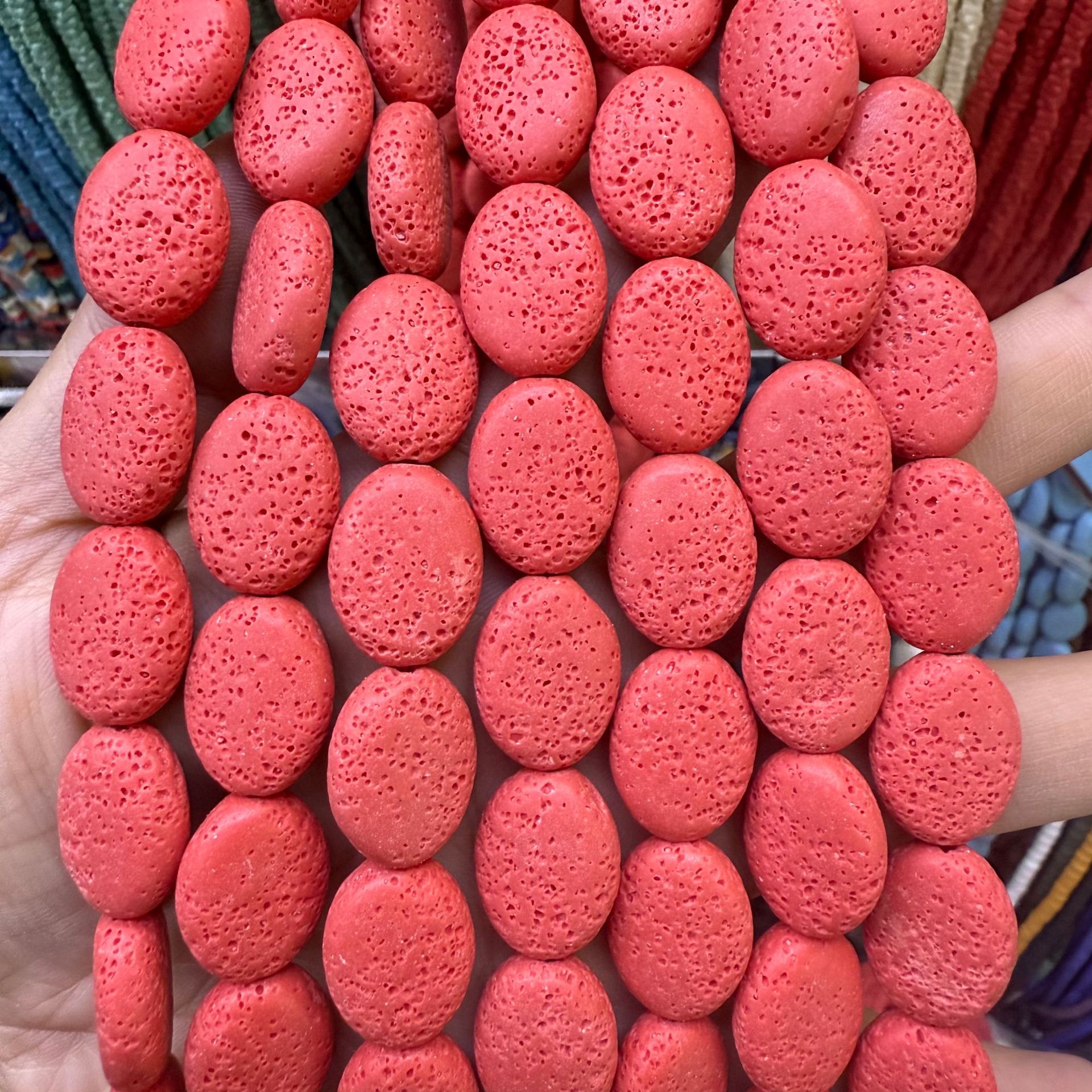 10 red