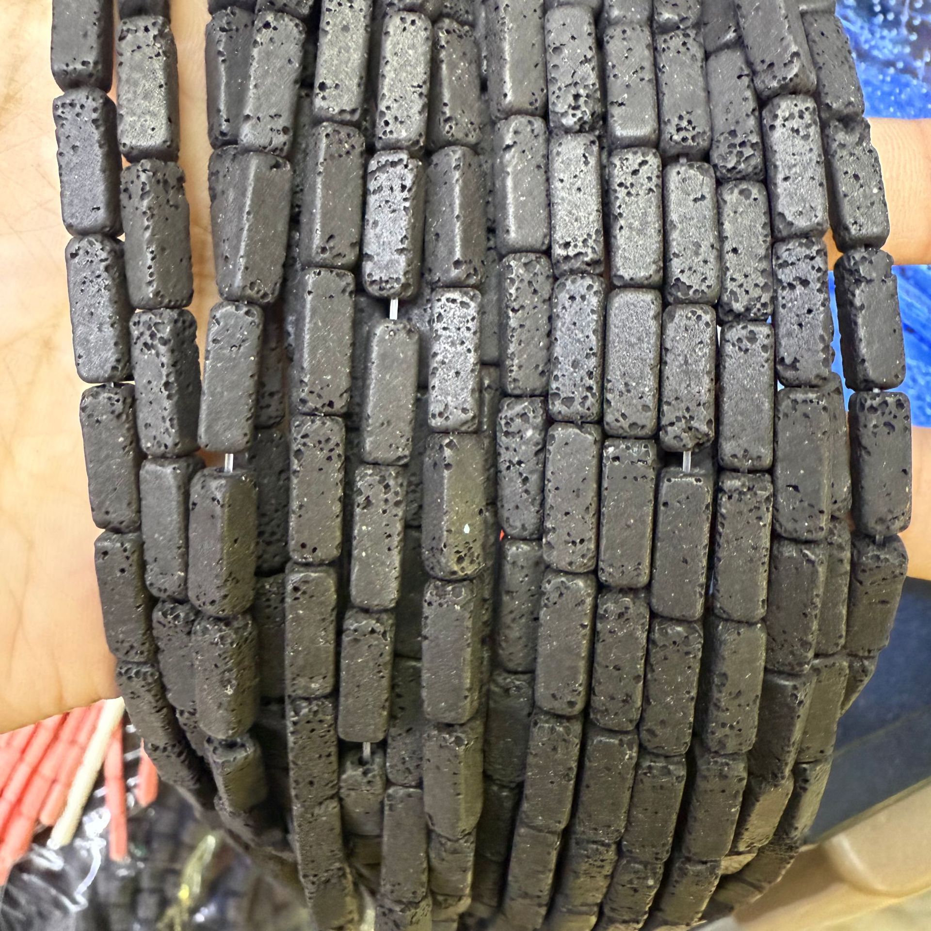 14 black