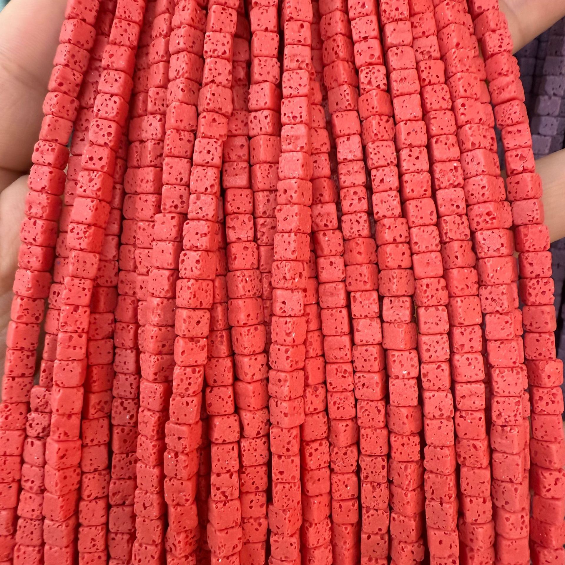 Red 6x6mm/59pcs