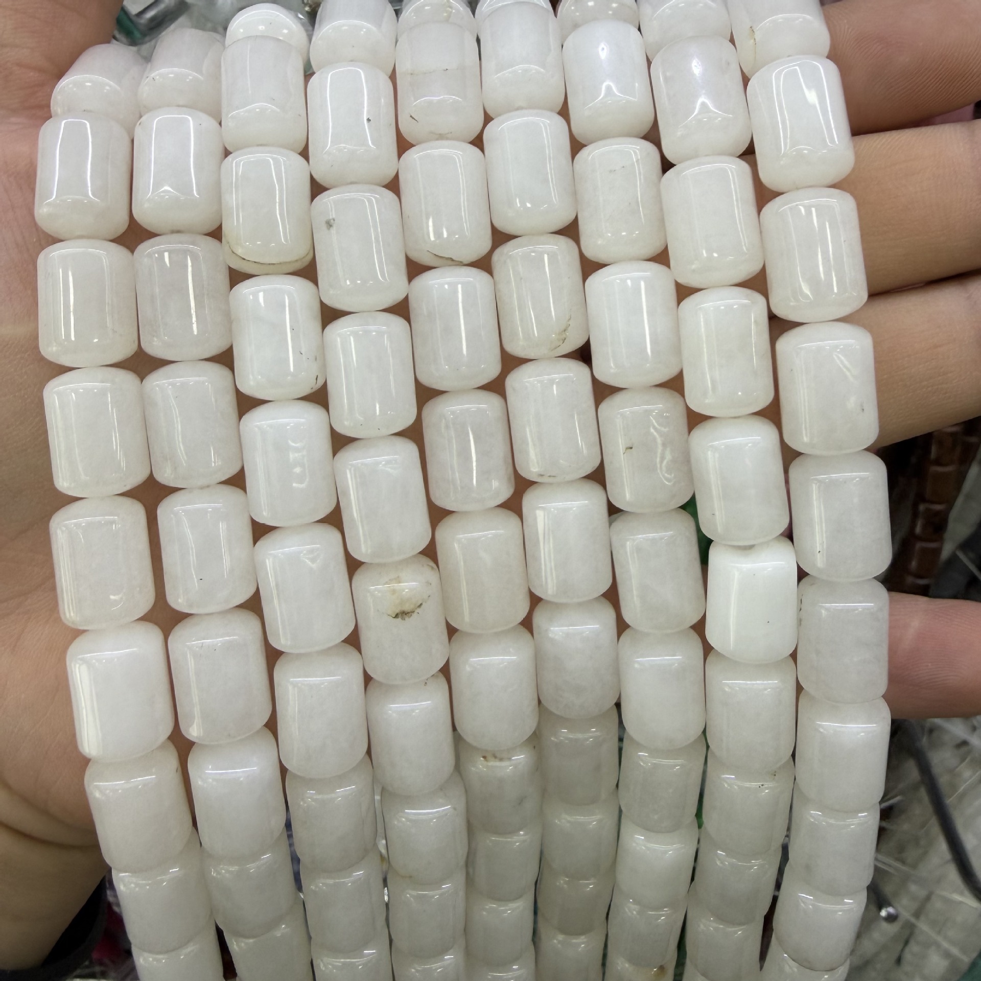 18 White jade